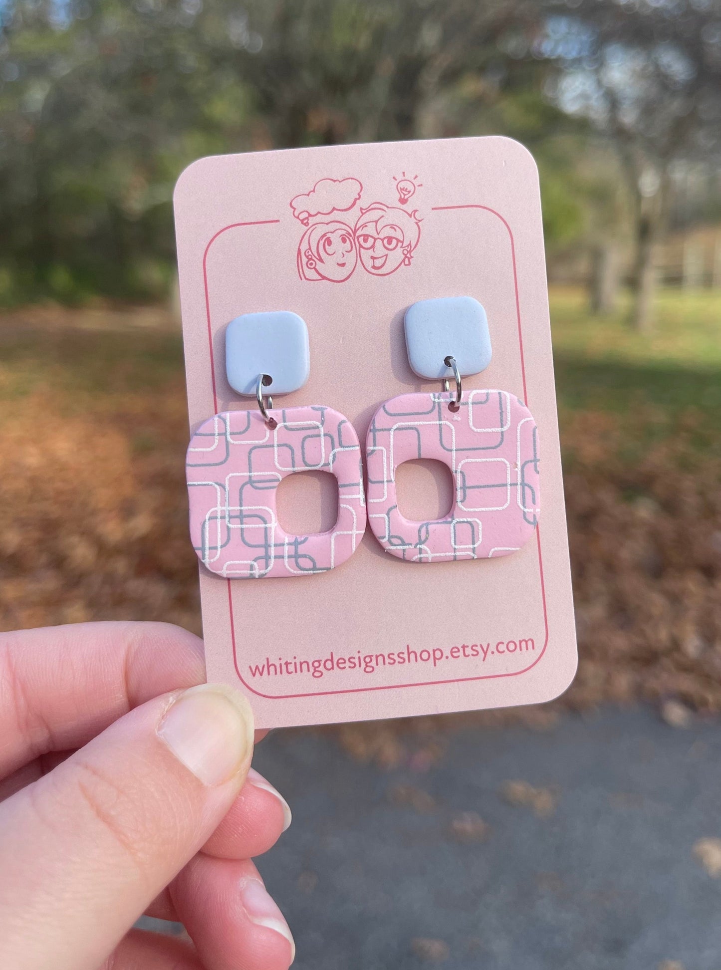 Groovy 50s Pink Square