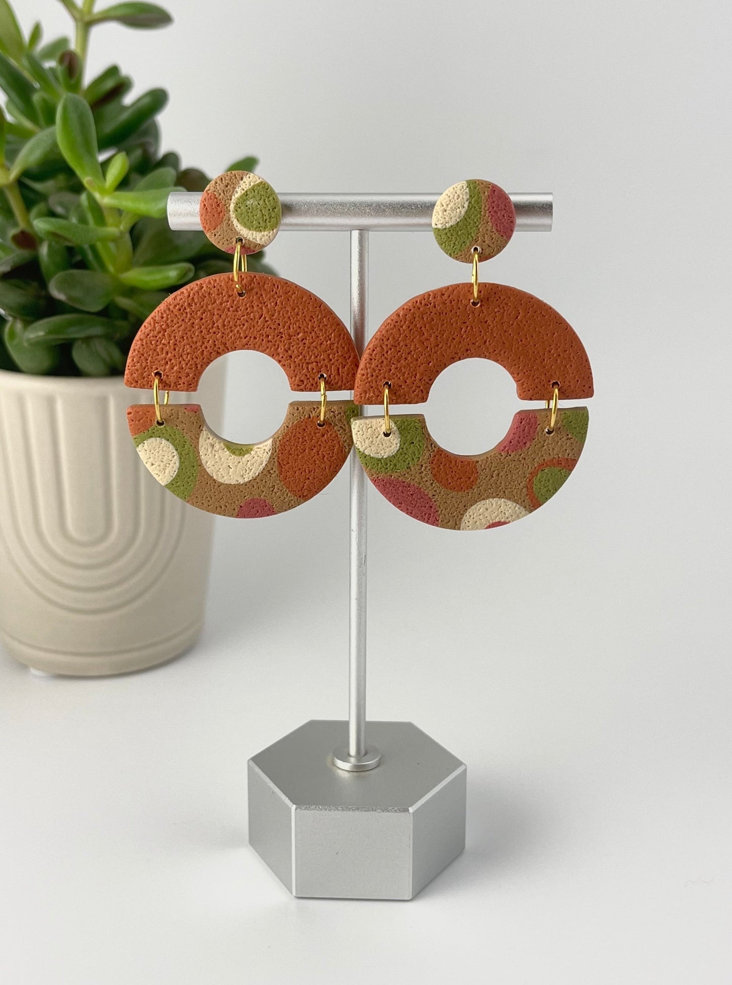 'Mod' two-part circles - burnt orange