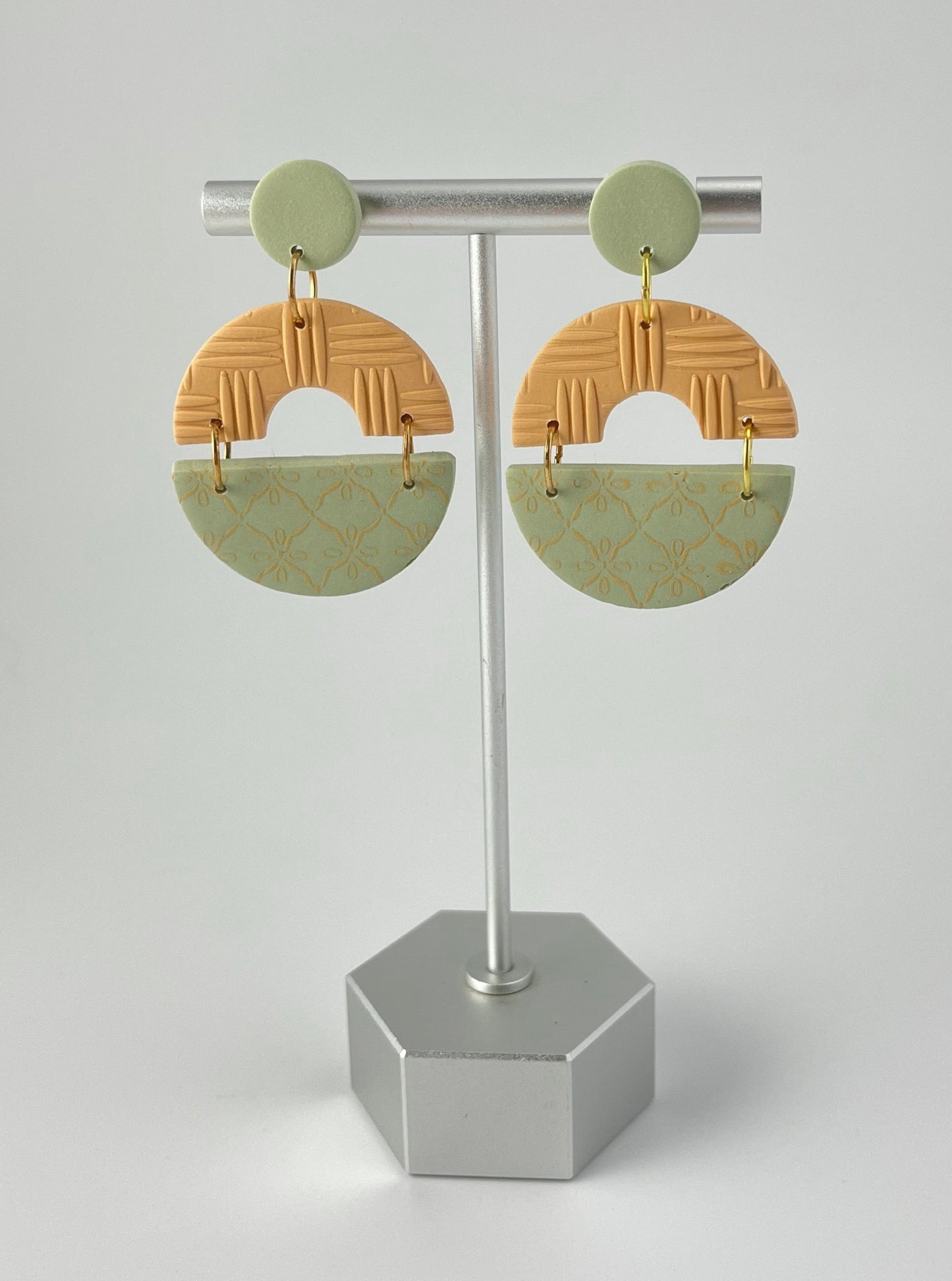 Apricot Semis